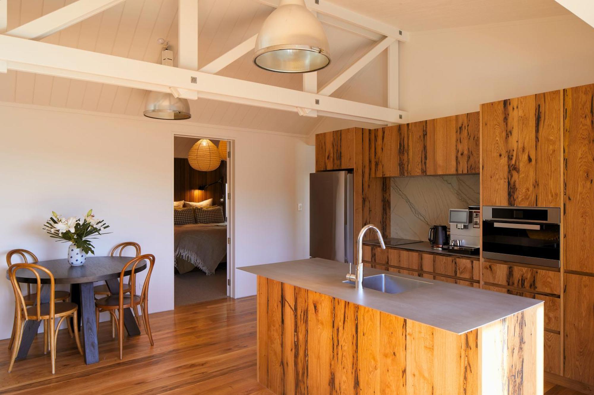 Newton Heights Bed & Breakfast Akaroa Exterior photo